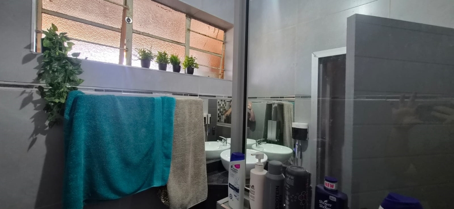 3 Bedroom Property for Sale in Stilfontein Ext 1 North West